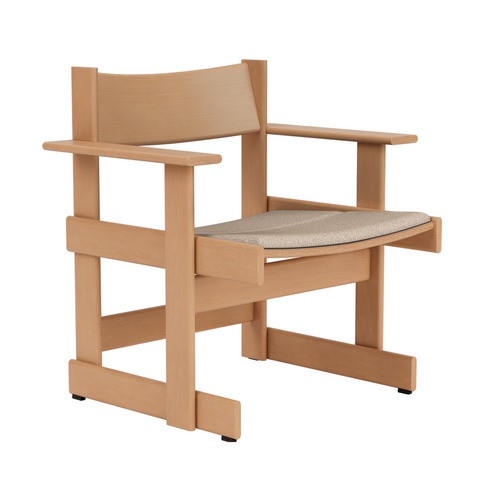 Bullnose Lounge Chair Natural / Swan Seat Pad